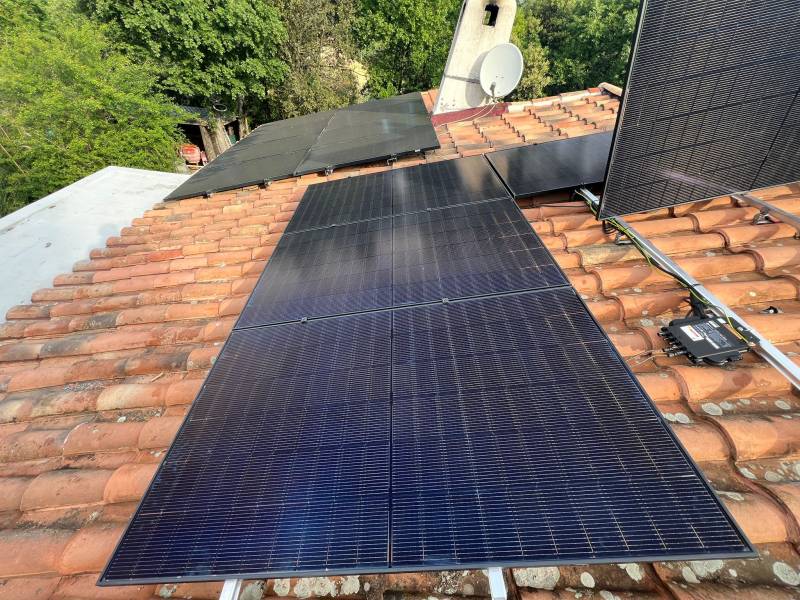 Ajout de panneaux photovoltaïques de 3 KWc sur une installation existante à Saint Maximin 83